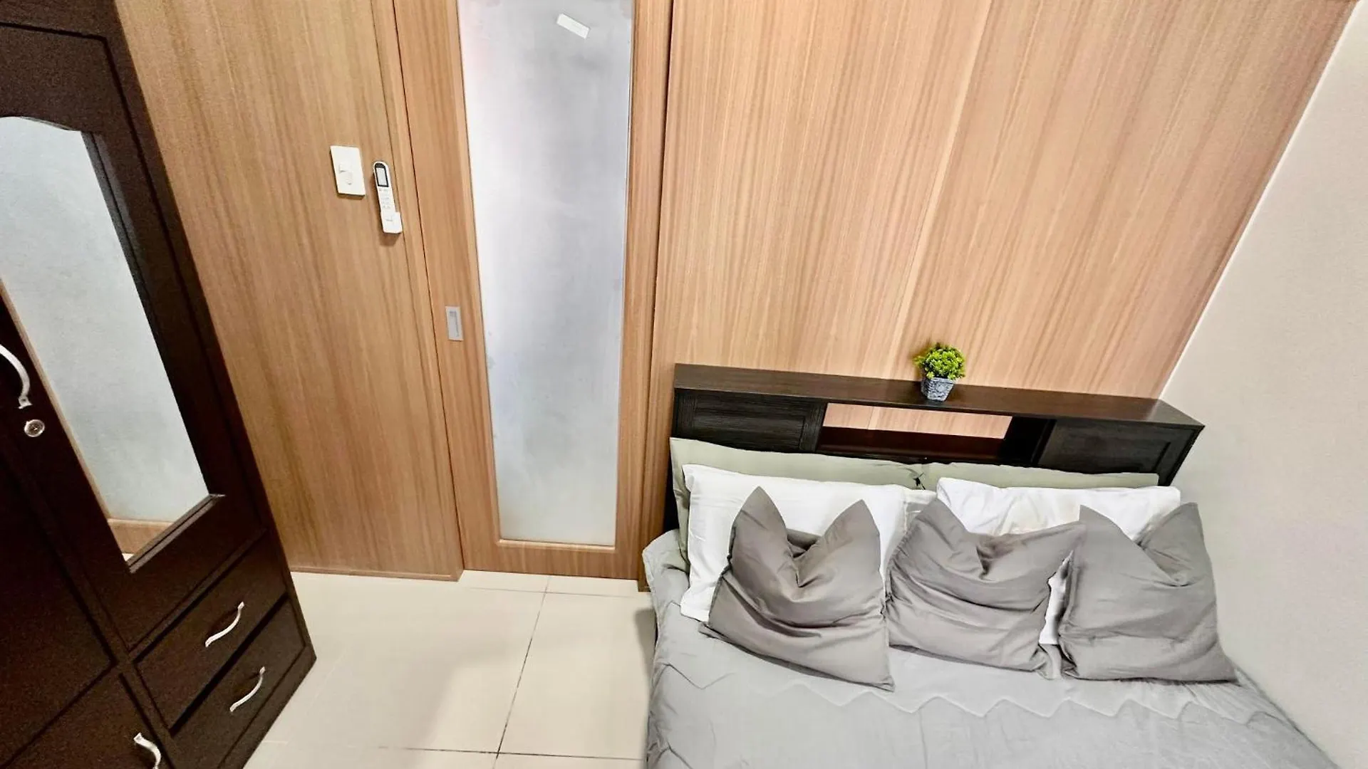 Shore 3 Residences Tower 1 Moa Pasay City, Philippines Manila